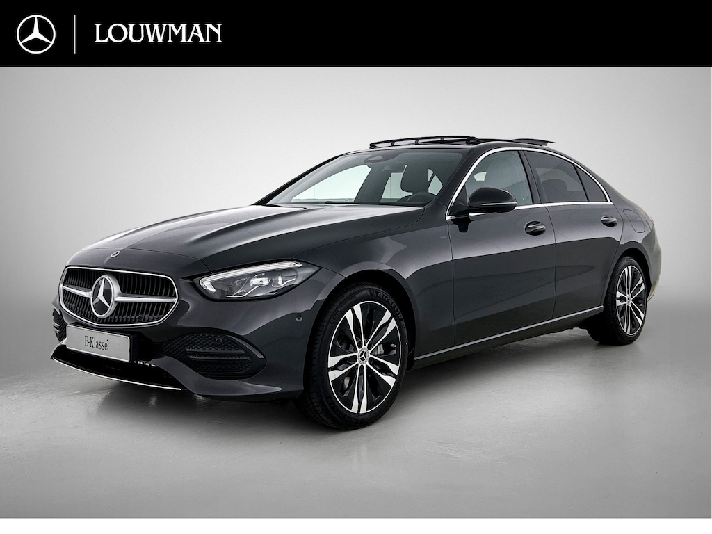 Mercedes-Benz C-klasse 300 e Business Solution Luxury | Winterpakket | Trekhaak | Panoramaschuifdak | Warmtewerend, donkergetint glas | GUARD 360° Plus | Sierdelen diamantpatroon zilvergrijs | 18 inch vijf-dubbelspaaks lichtmetalen velgen |