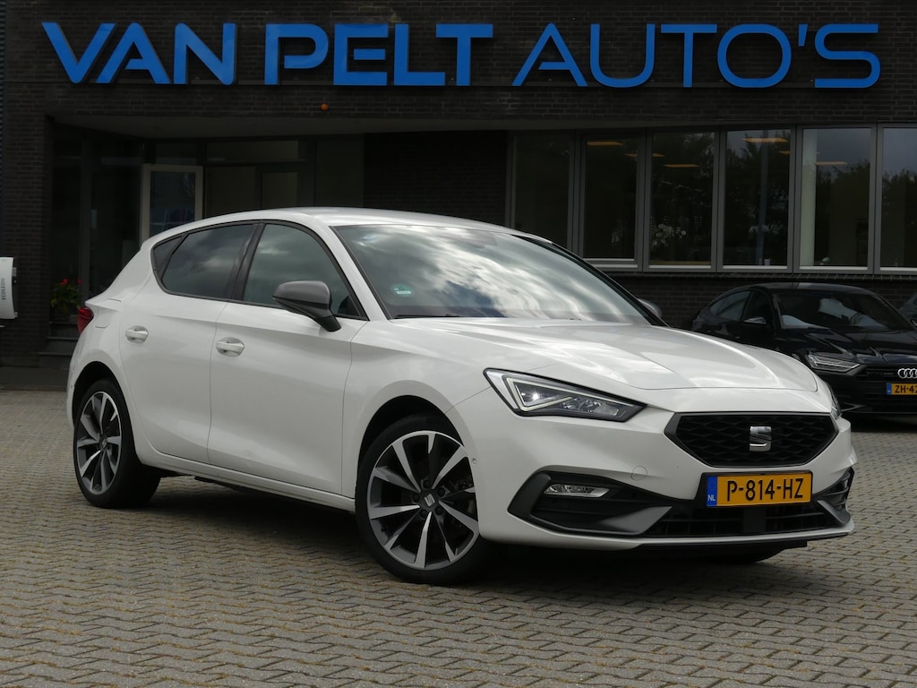SEAT Leon 1.4 TSI eHybrid 204pk PHEV FR Business Intense / 18"inch /