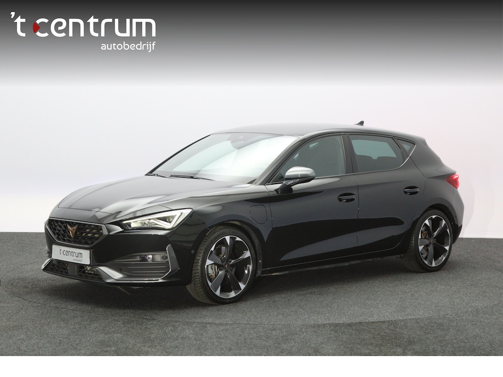CUPRA Leon 1.4 e-Hybrid 204 PK Essential PHEV, Adap. Cruise Control, Stuurverwarming, Caprlay