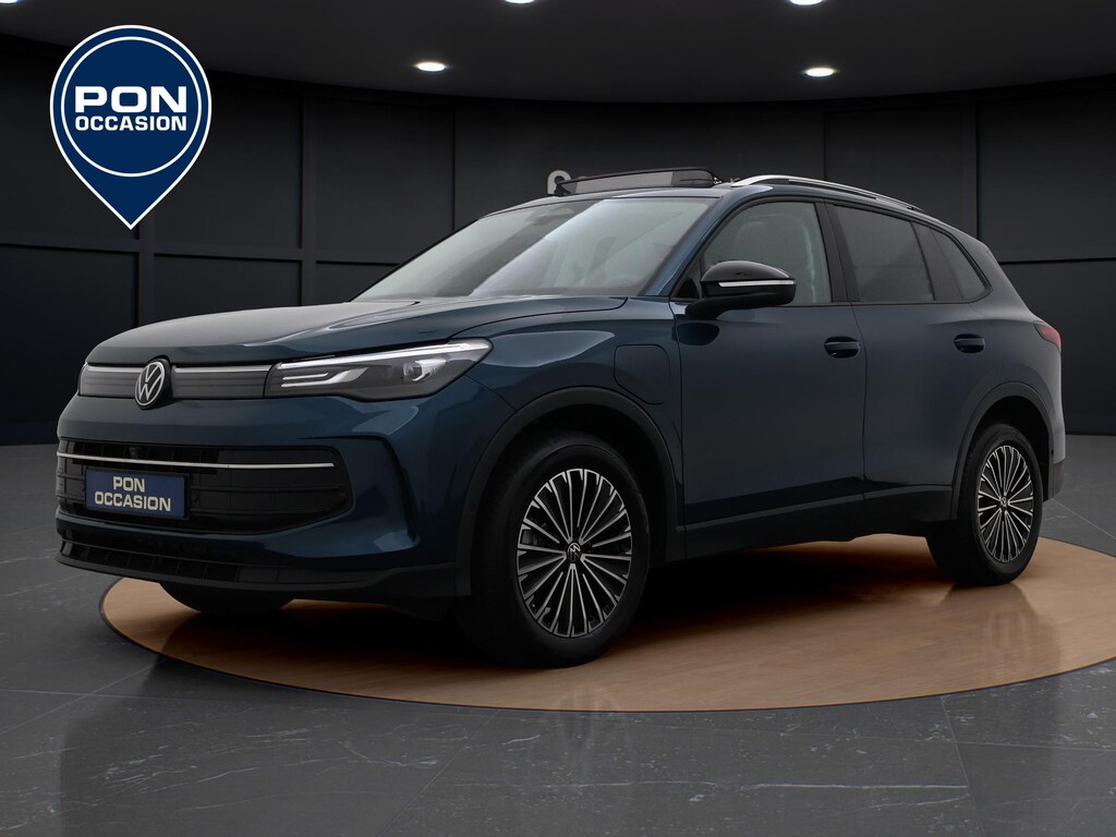 Volkswagen Tiguan 1.5 eHybrid Life Edition | Pano dak | Trekhaak | 360 Camera | Stoelverwarming | Elek Achterklep |