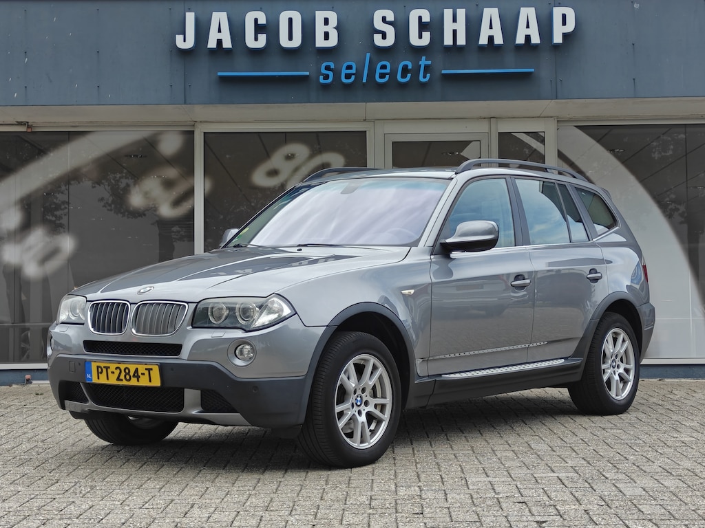 BMW X3 xDrive25i Executive 2.5 6 Cil. / Automaat / Leder / Sensoren V+A / Cruise Control / Elek. V. Stoelen /