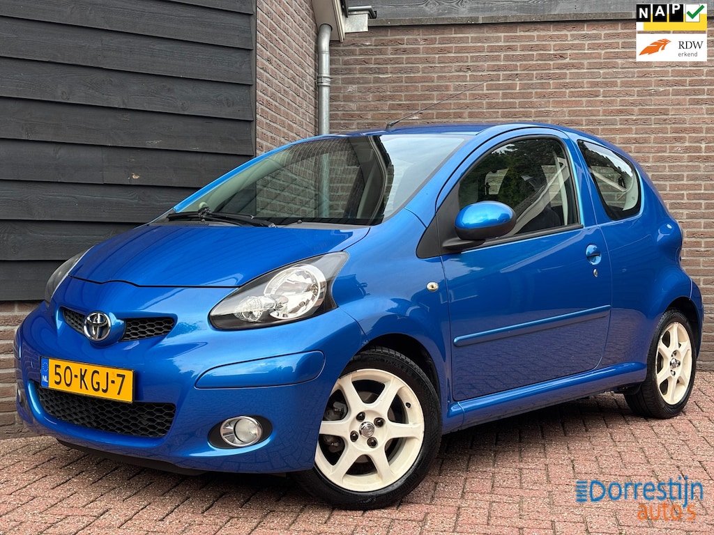 Toyota Aygo 1.0-12V Dynamic Blue | Airco | Leder/alcantara | NAP