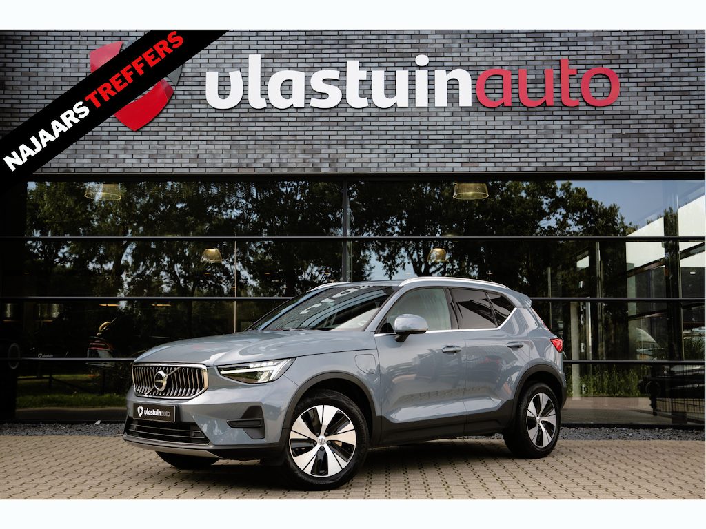 Volvo XC40 1.5 T4 Plug-in hybrid Core Bright , Carplay, Achteruitrijcamera, Stoel/stuurverwarming,