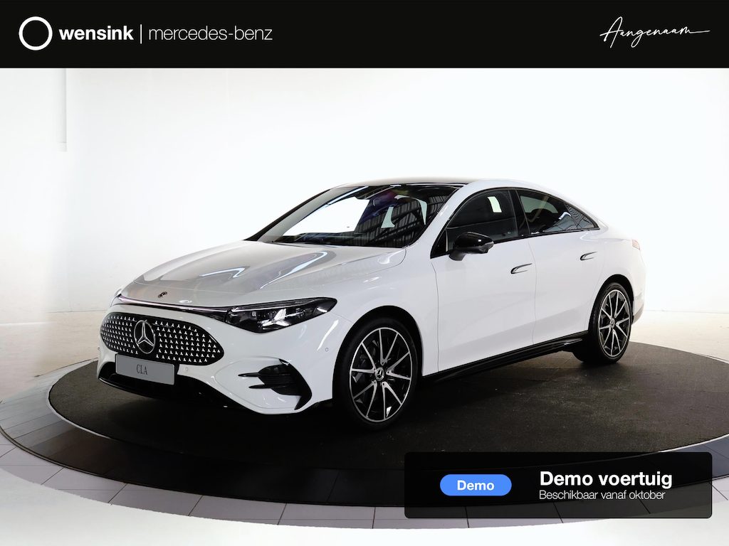 Mercedes-Benz CLA 250+ Launch Edition 85.5 kWh | Night | Panoramadak | DISTRONIC | Achteruitrijcamera | Dodehoekassistent |