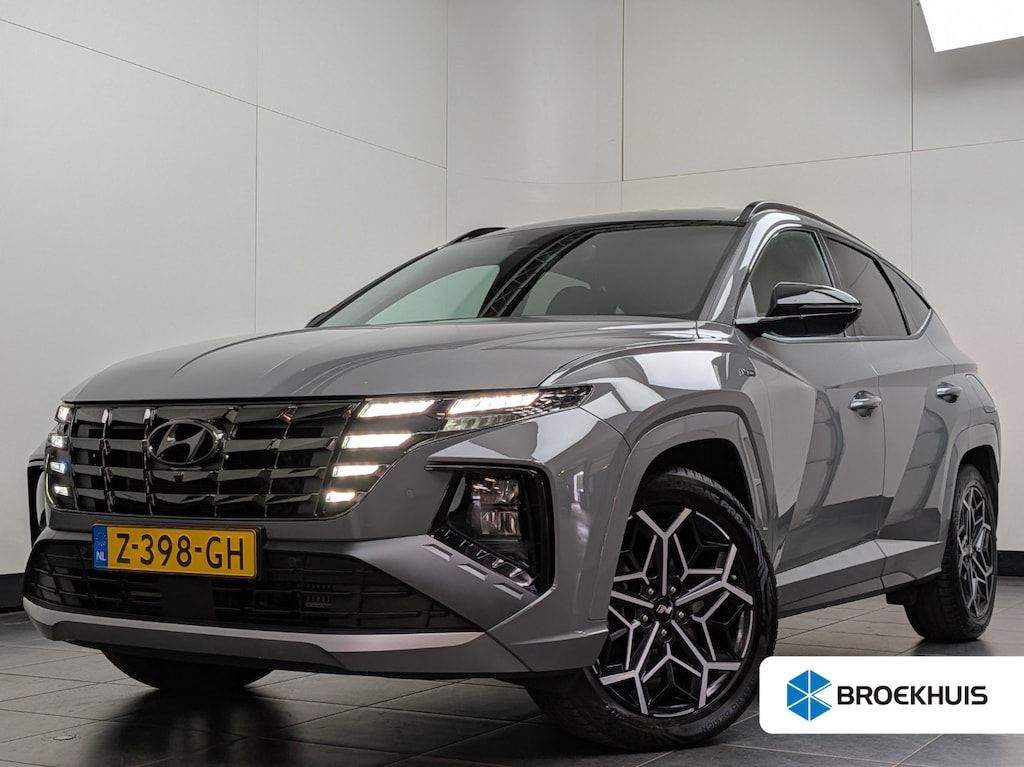Hyundai Tucson 1.6 T-GDI PHEV N Line 4WD l 360gr Camera l Elektr. Stoelen incl Verwarming l Dodehoek Detectie l Elekt. klep l 19" l