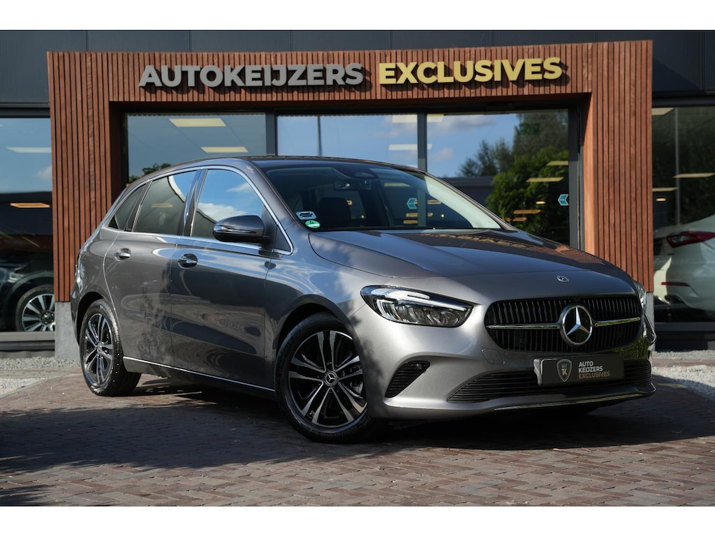 Mercedes-Benz B-klasse 180 Progressive Line Advanced Trekhaak Winterpakket MBUX Navi Camera