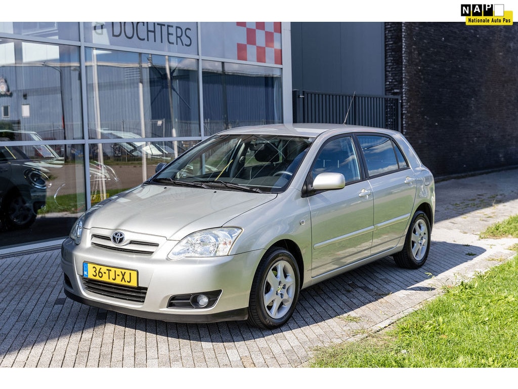 Toyota Corolla 1.6 VVT-i Anniversary