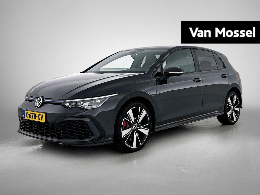 Volkswagen Golf 1.4 eHybrid GTE | 245 PK | SoH ...% | Stoel en Stuurwarming | Digital Cockpit | LED | Carplay / Android Auto