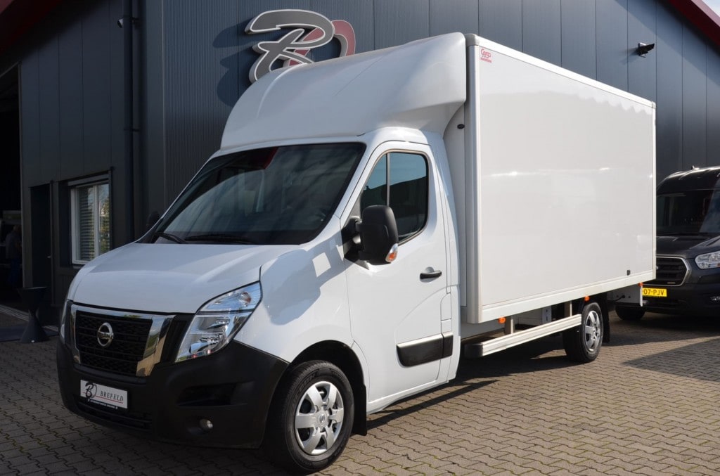 Nissan Interstar 2.3 DCI Interstar/master  Meubelbak/ bakwagen