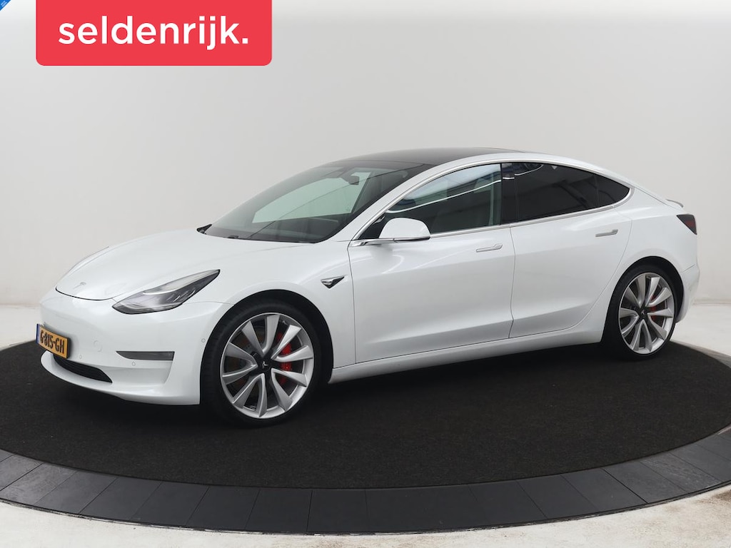 Tesla Model 3 Long Range AWD 75 kWh | SOH 87,4% | Panoramadak | Leder | Memory | Cruise control | Stoelverwarming | Camera | Park assist | Climate control | Elektrische achterklep