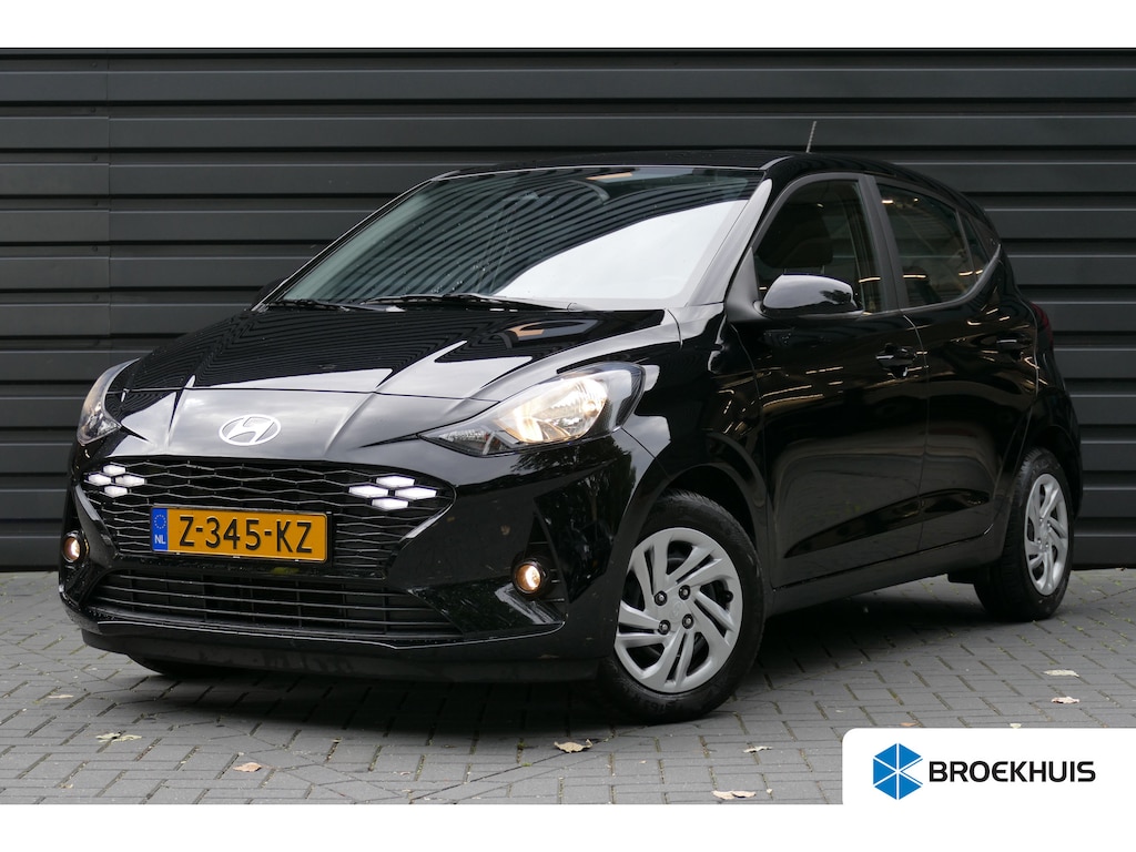 Hyundai i10 1.0 65PK COMFORT / NAVI / LED / AIRCO / 15"LMV / BLUETOOTH / CRUISECONTROL / 1E EIGENAAR / SCHITTERENDE STAAT !!