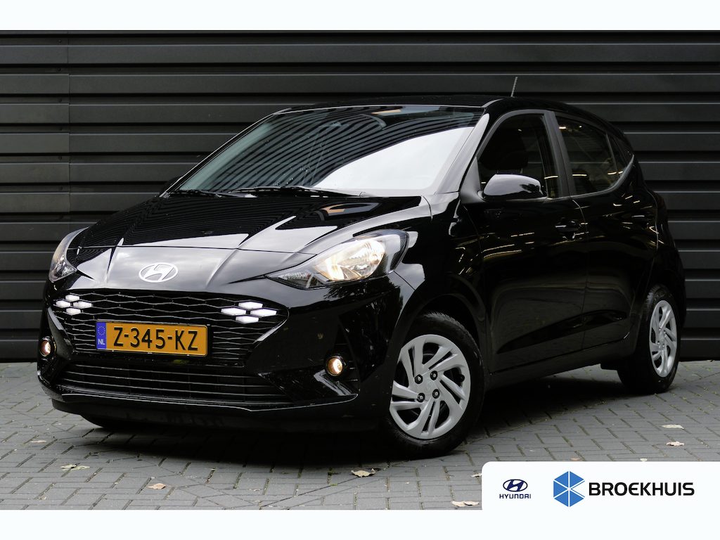 Hyundai i10 1.0 65PK COMFORT / NAVI / LED / AIRCO / 15"LMV / BLUETOOTH / CRUISECONTROL / 1E EIGENAAR / SCHITTERENDE STAAT !!