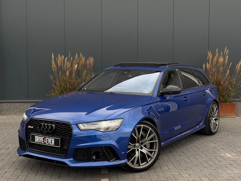 Audi A6 Avant 4.0 TFSI RS6 Performance | Pano | Keramisch| HUD | 360 | Carbon |