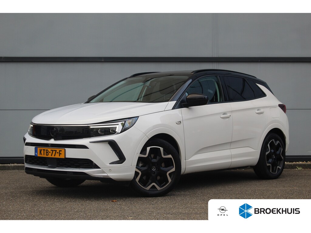 Opel Grandland 1.6 Turbo Plug-In Hybrid Ultimate | 360 Cam | Elek. Achterklep | Stoel & Stuur Verw. | Adaptive | Dodehoek | Keyless | | 360 Cam | Elek. Achterklep | Stoel & Stuur Verw. | Adaptive | Dodehoek | Keyless |