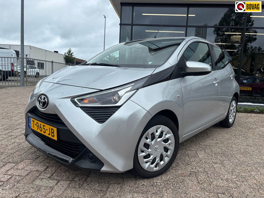 Toyota Aygo 1.0 VVT-i x-Play
