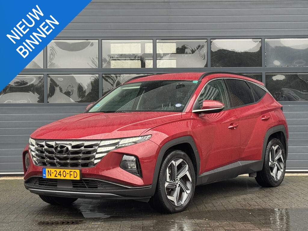 Hyundai Tucson 1.6 T-GDI PHEV COMFORT SMART 4WD (88% SOH) I AUTOMAAT I P-CAMERA I CLIMATE CONTROL I APPLE CARPLAY
