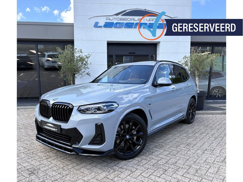 BMW X3 xDrive 30e M-Sport | Pano | M Stoelen | Trekhaak | HUD | 292PK