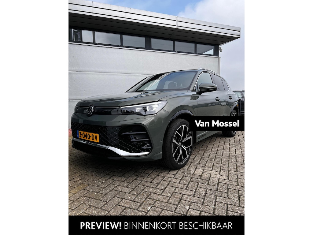 Volkswagen Tiguan 1.5 eTSI R-Line Business 150 PK| Origineel Nederlands| Dealeronderhouden | Panoramadak | Trekhaak | 360 Camera | Navigatie | Stoelverwarming | Stuurwielverwarming