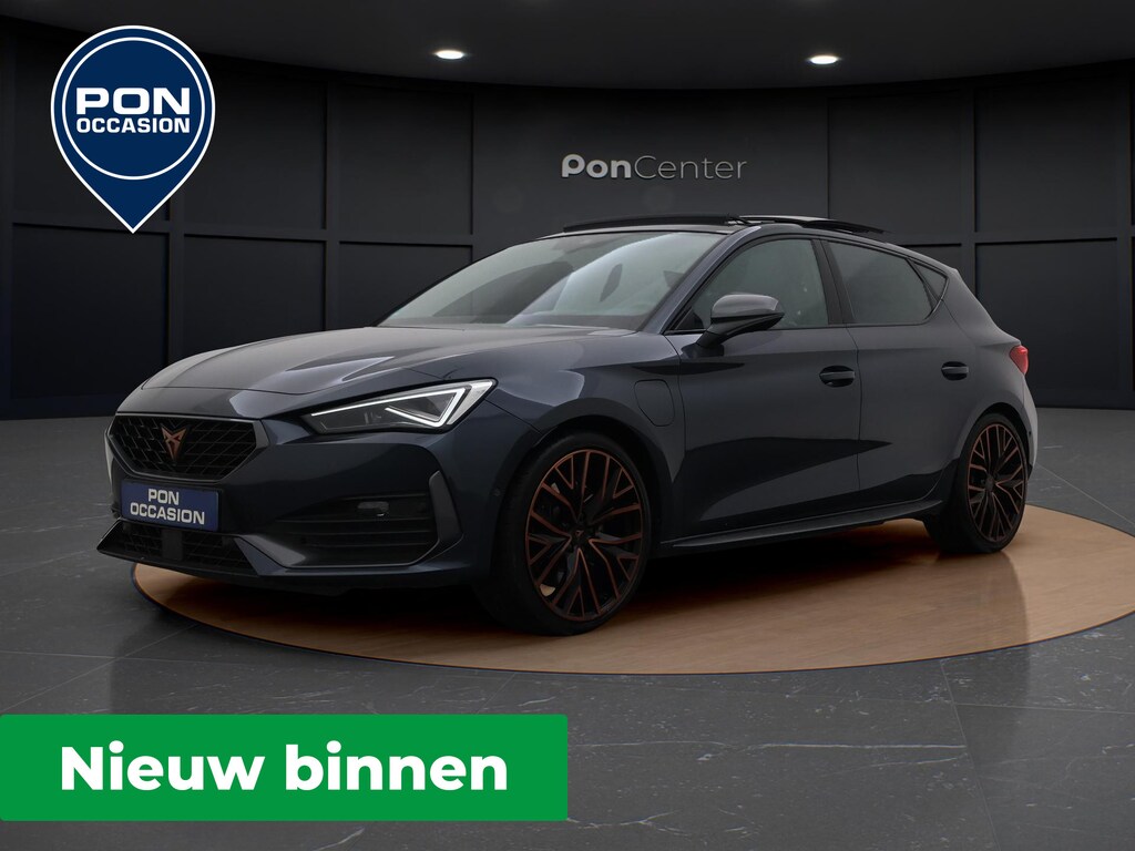 CUPRA Leon 1.4 e-Hybrid VZ Performance Limited | Pano dak | Leder | Carbon Bucket | Beats Audio | 19" | Camera | Navigatie