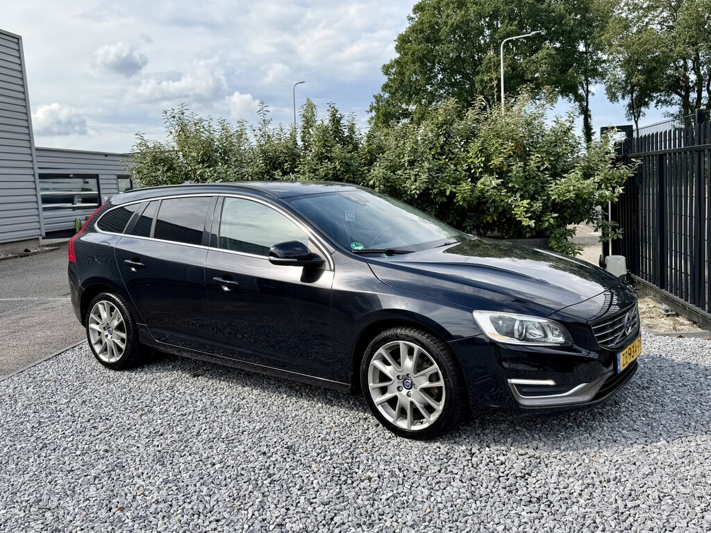 Volvo V60 1.6 D2 Summum