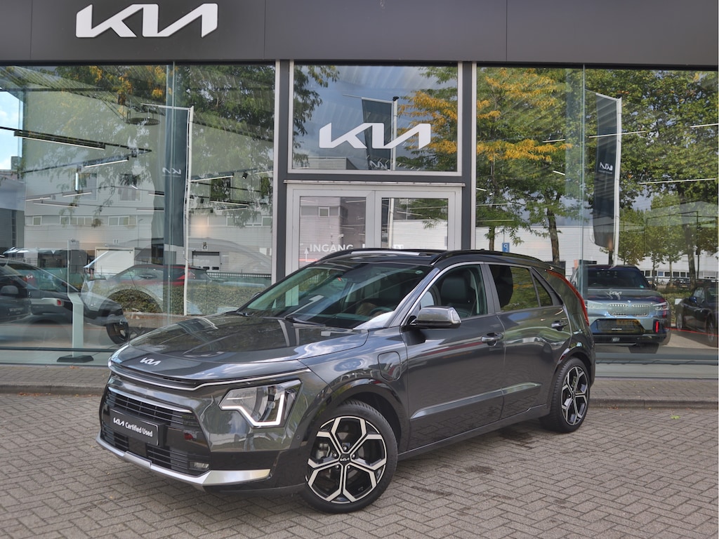 Kia Niro Hybrid 1.6 GDi PHEV Plug-In-Hybrid ExecutiveLine | Navigatie |Stoelverwarming/Ventilatie | Schuif/Kantel dak | Trekhaak | ALL-Season banden |