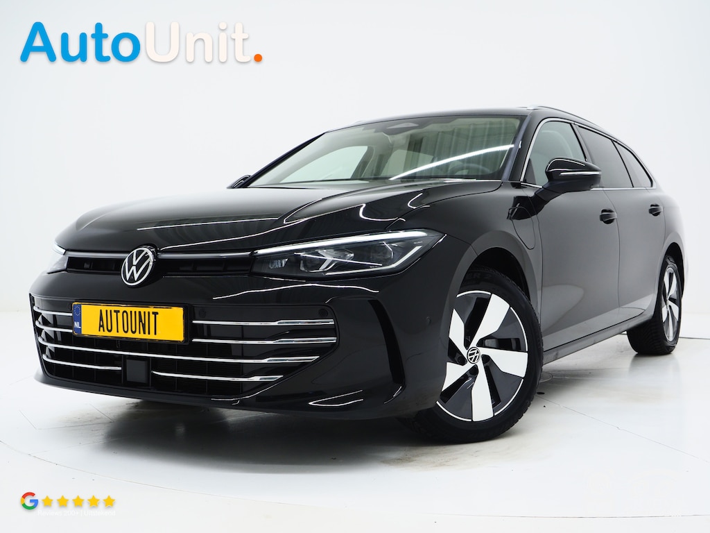 Volkswagen Passat Variant 1.5 eHybrid Elegance 204PK | 5 Jaar Garantie | Panoramadak | Leder/Alcantara | Massage | Trekhaak | HUD | Keyless | Sfeerlicht