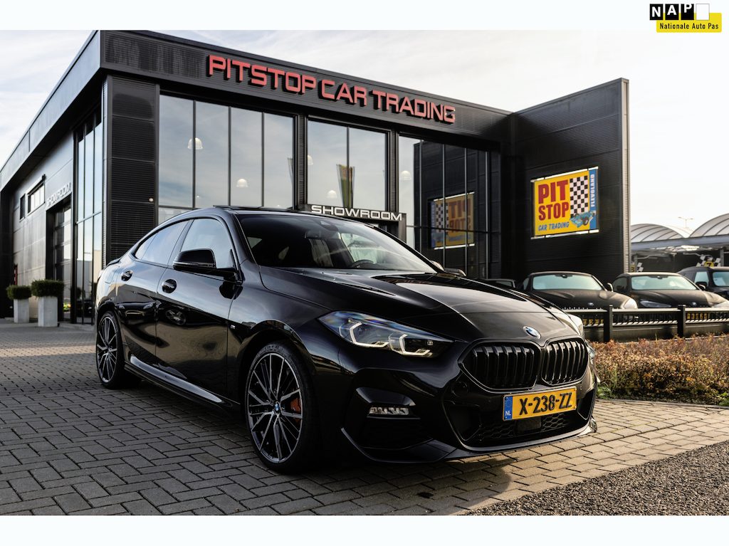 BMW 2-serie Gran Coupé 220i, M-Sport, Panoramadak, Stoel&Stuur Verwarmd, Dealer Onderhouden,