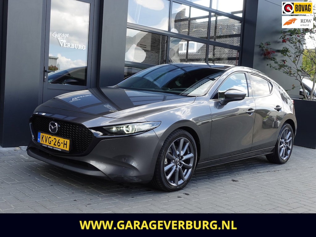 Mazda 3 2.0 e-SkyActiv-G M Hybrid 150 Sportive (Navi/Carplay,Camera360,AdaptiveCruise,Stoel+stuurverwarming,BOSE,HUD,PDC)