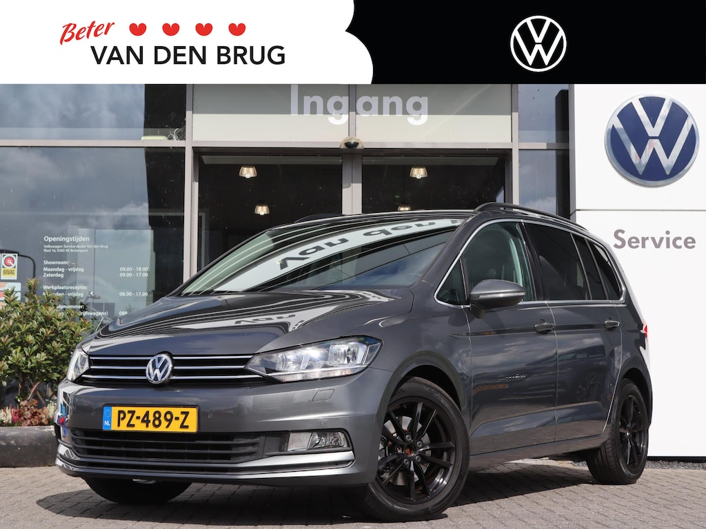 Volkswagen Touran 1.4 TSI 150 pk DSG Comfortline 7p | Trekhaak | Navigatie | Climate Control | Stoelverwarming | Cruise Control | Bluetooth | PDC |