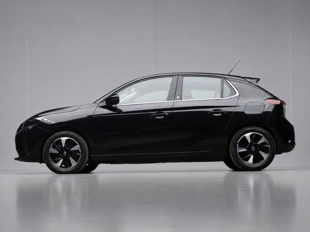 Opel Corsa-e Elegance 50 kWh Sport (APPLE CARPLAY,NAVI,PDC,DIGITAL COCKPIT,CLIMATE,CRUISE,SPORTSTOELEN,LM VELGEN,NETTE STAAT)