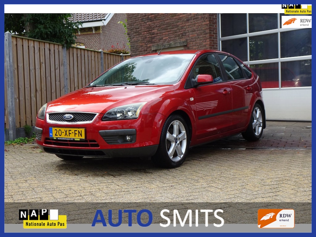 Ford Focus 1.6-16V Futura 5drs