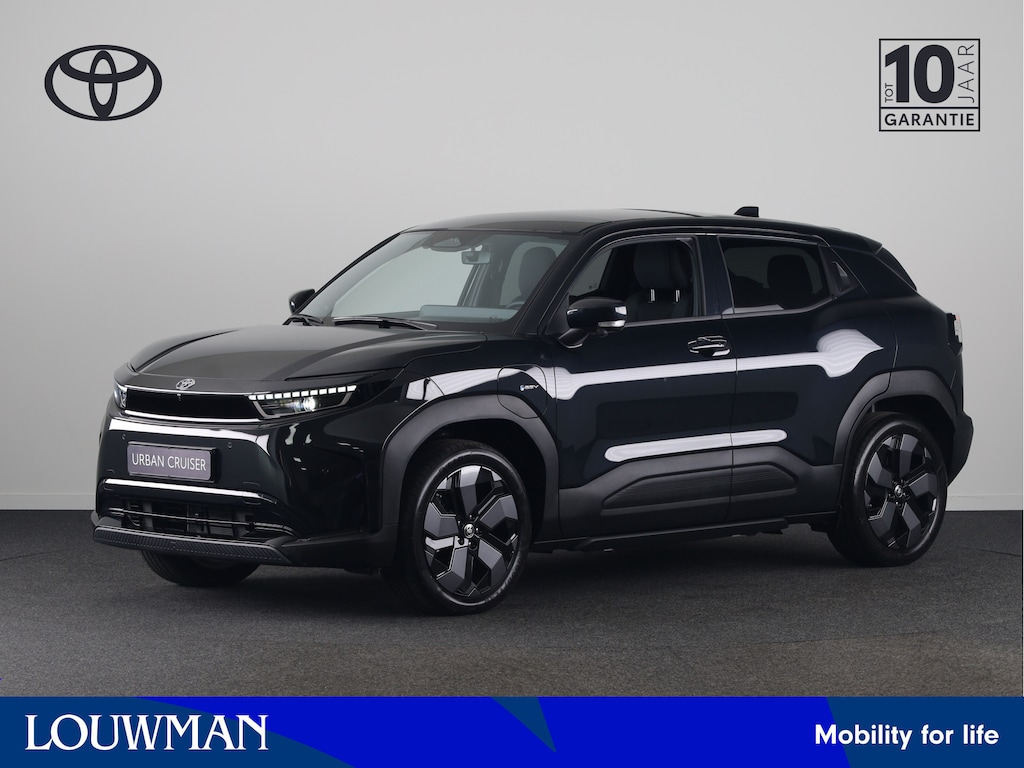 Toyota Urban Cruiser Executive 61 kWh *NIEUW* | Direct leverbaar! | Metaallak | Inruilpremie |