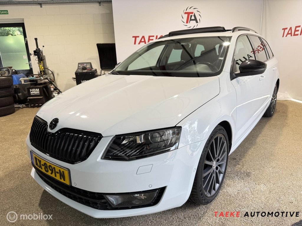 Skoda Octavia Combi 1.0 TSI Greentech Style BusinessAUT/PANO