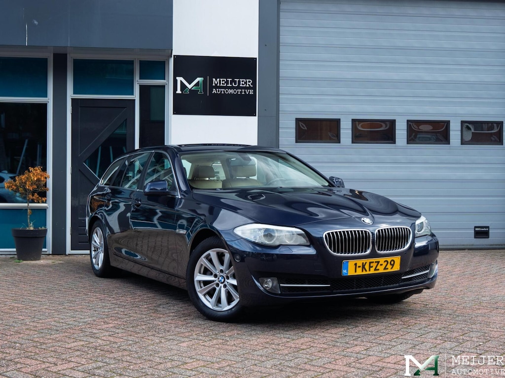 BMW 5-Serie Touring 528i High Executive