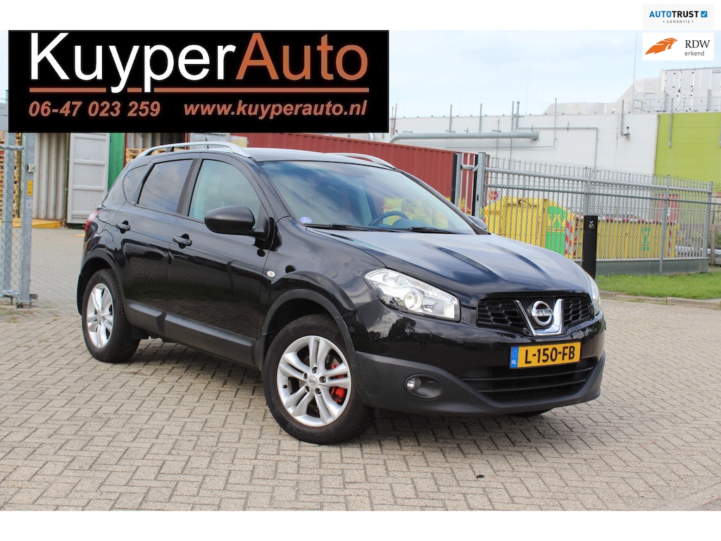 Nissan Qashqai 2.0 Connect Edition pano clima camera trekhaak
