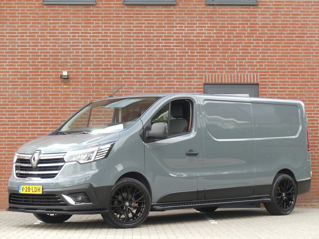 Renault Trafic 2.0 dCi 150PK T30 L2 RED EDTION LED/Camera/Apple Carplay