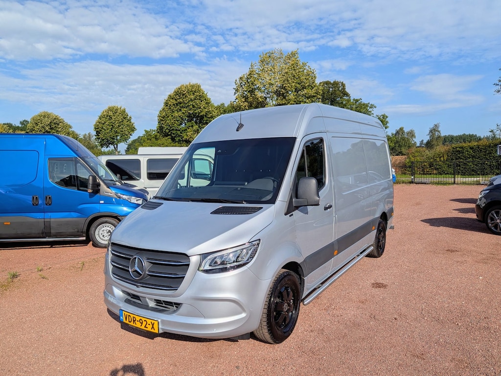 Mercedes-Benz Sprinter 316 CDI L2H2 3500KG Trekhaak / 360 Cam / Led / Vol