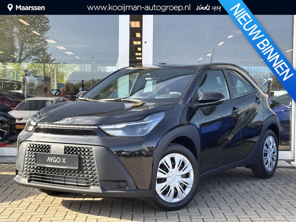 Toyota Aygo X Hybrid 115 play / Camera / Apple Carplay / Android auto / Adaptive Cruise Control
