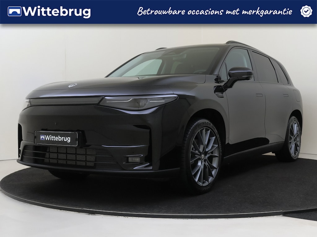 Leapmotor C10 REEV Design 28.4 kWh