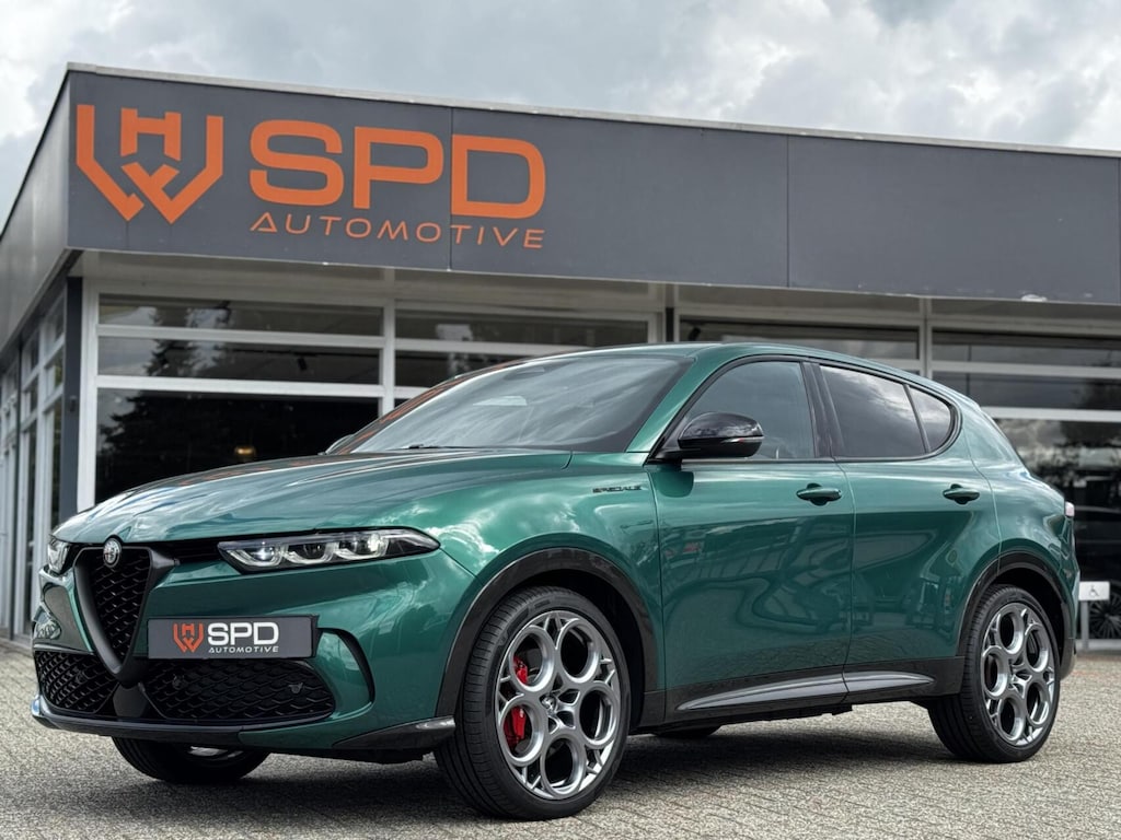 Alfa Romeo Tonale 1.5T Hybrid Ed Speciale|CAM|20"|Carpl|H&K