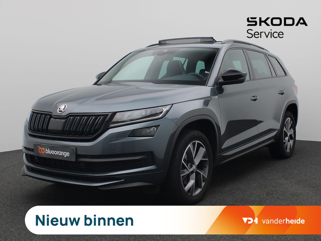 Skoda Kodiaq 1.5 TSI Sportline Business 7p. 150PK DSG Panoramadak, Achteruitrijcamera, Navi, 19" LM Velgen, Keyless, Side Assist, Adaptieve Cruise Control