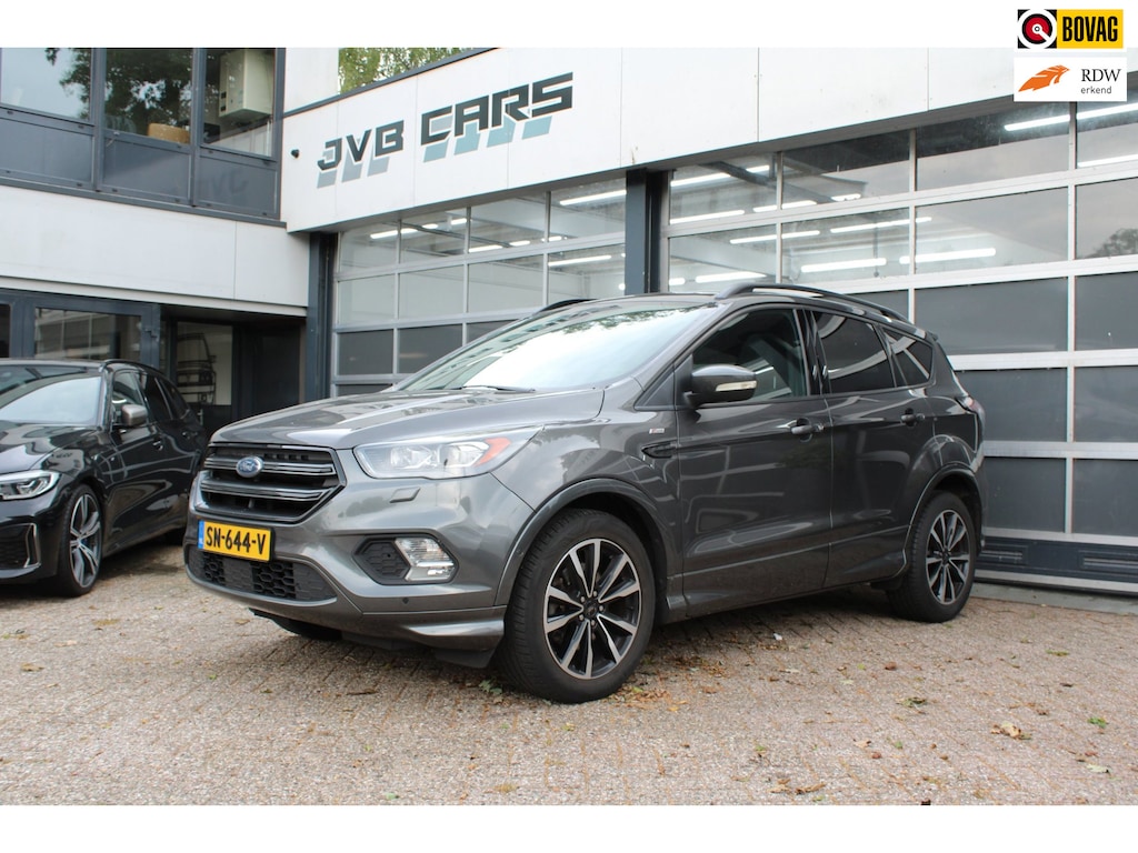 Ford Kuga 2.0 TDCI Titanium Styling Pack