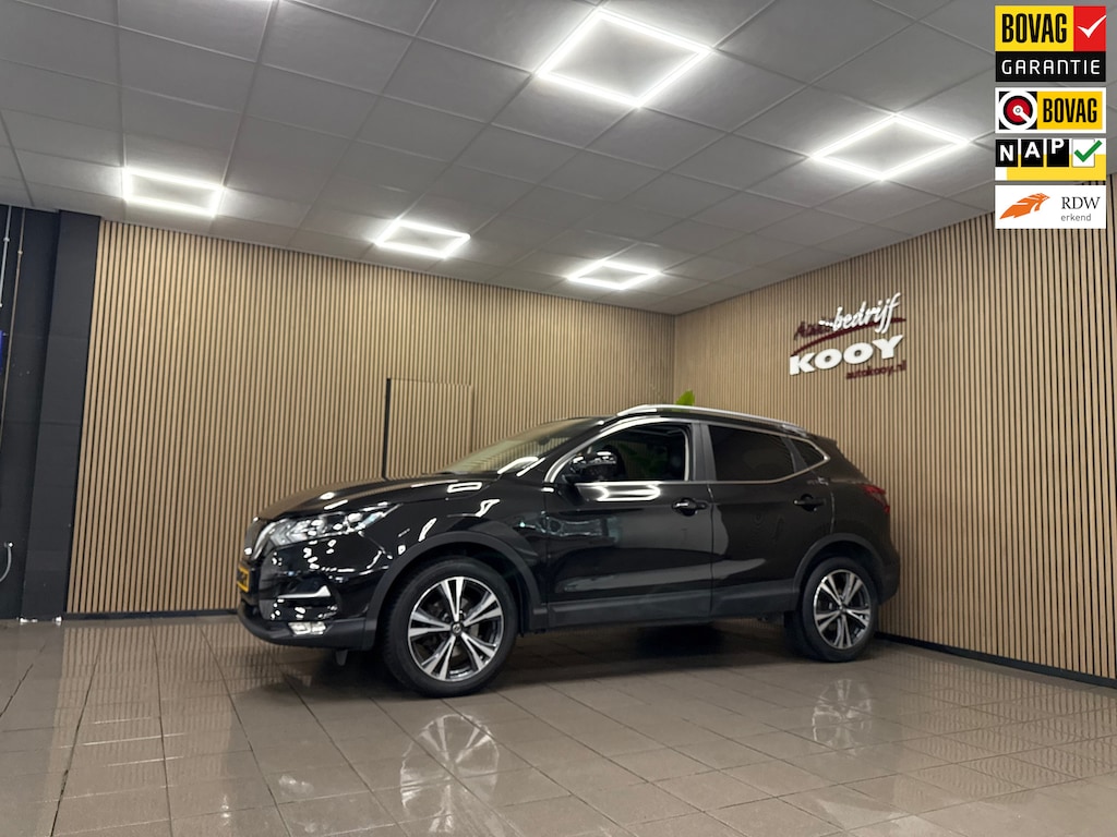 Nissan Qashqai 1.2 N-Connecta * Panoramadak / 360° Camera / Navigatie / LM Velgen / NL Auto *