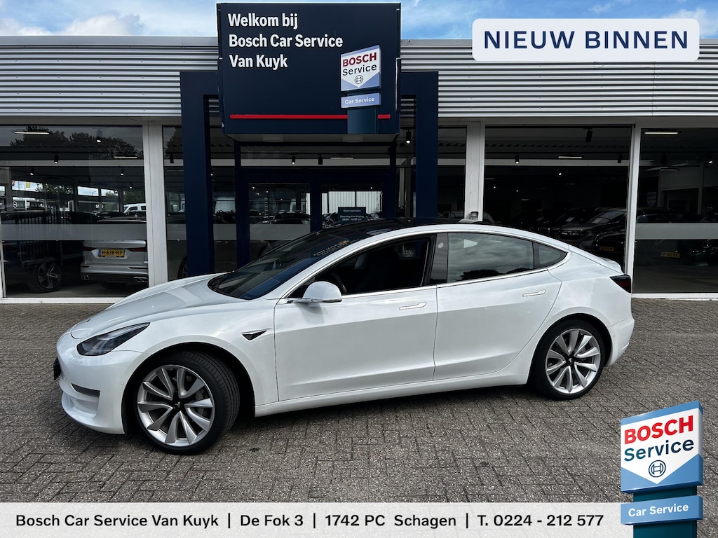 Tesla Model 3 Long Range AWD 75 kWh / NL-Auto / 1-Ste Eigenaar / SOH 86.1% / Full Self-Driving Computer 3 / Premium Audio / Binnenkort beschikbaar / Voor info of afspraak graag bellen of e-mailen / Meer info + foto's volgens Z.S.M