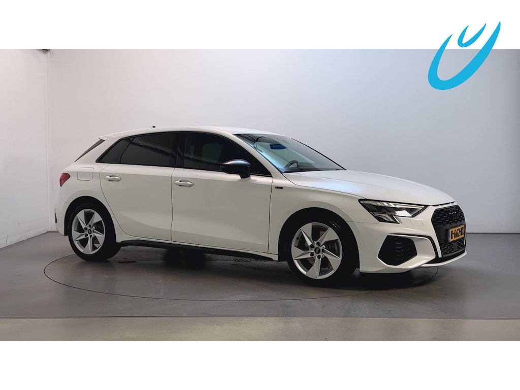 Audi A3 Sportback 30 TFSI S Edition LED Navigatie App-Connect DAB+