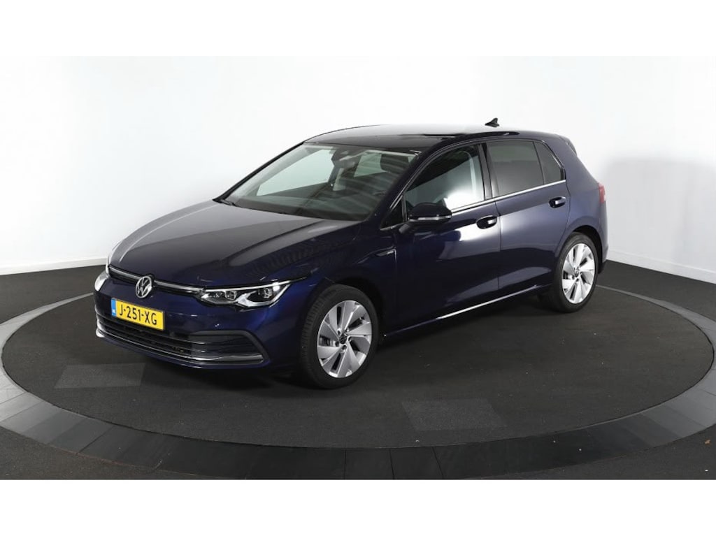 Volkswagen Golf 1.5 eTSI Style | Apple Carplay/Android Auto | Elektrische bedienbare/ Massage/Geheugen Stoelen | Cruise Control | Digitaal Cockpit | LED | L.M. Velgen | Massage/Memory | | Apple Carplay/Android Auto|telefoonintegratie premium | Cruise control adaptief | Elektrisch verstelb. bestuurdersstoel met geheugen