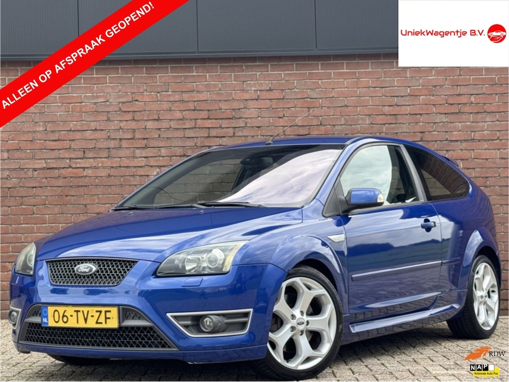 Ford Focus 2.5-20V ST | NL-AUTO! | LEDER! | NAVI! | CLIMA!