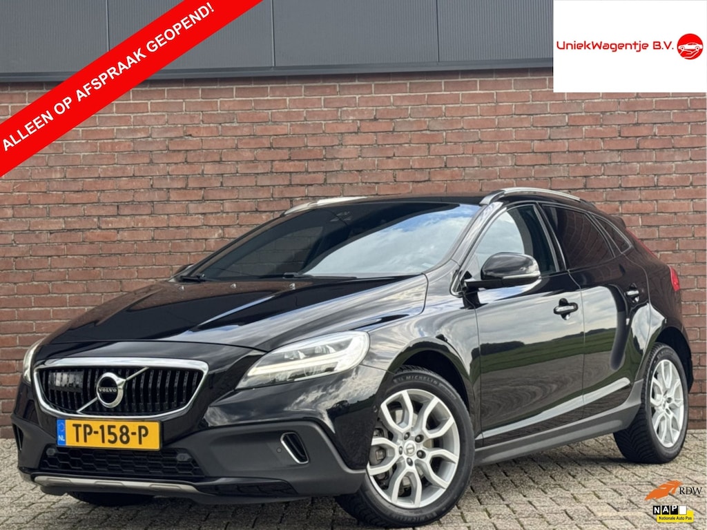 Volvo V40 Cross Country 1.5 T3 DYNAMIC EDITION | NL-AUTO!