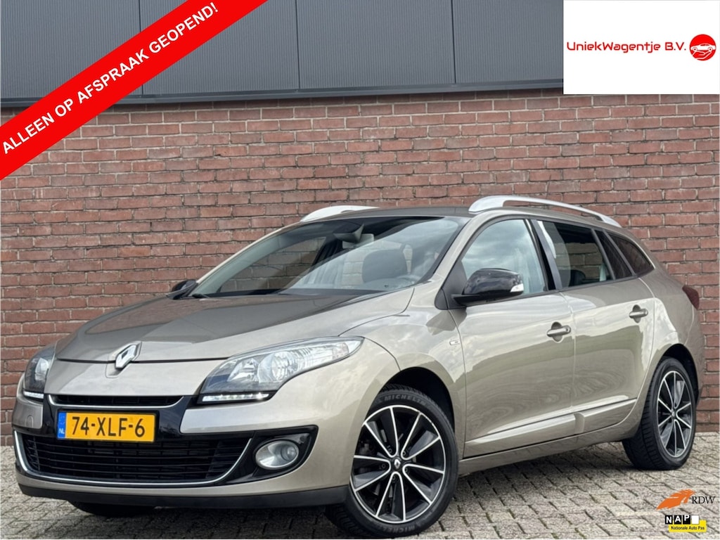 Renault Megane Estate 1.5 DCI BOSE | NL-AUTO! | NAVI! | TREKHAAK!