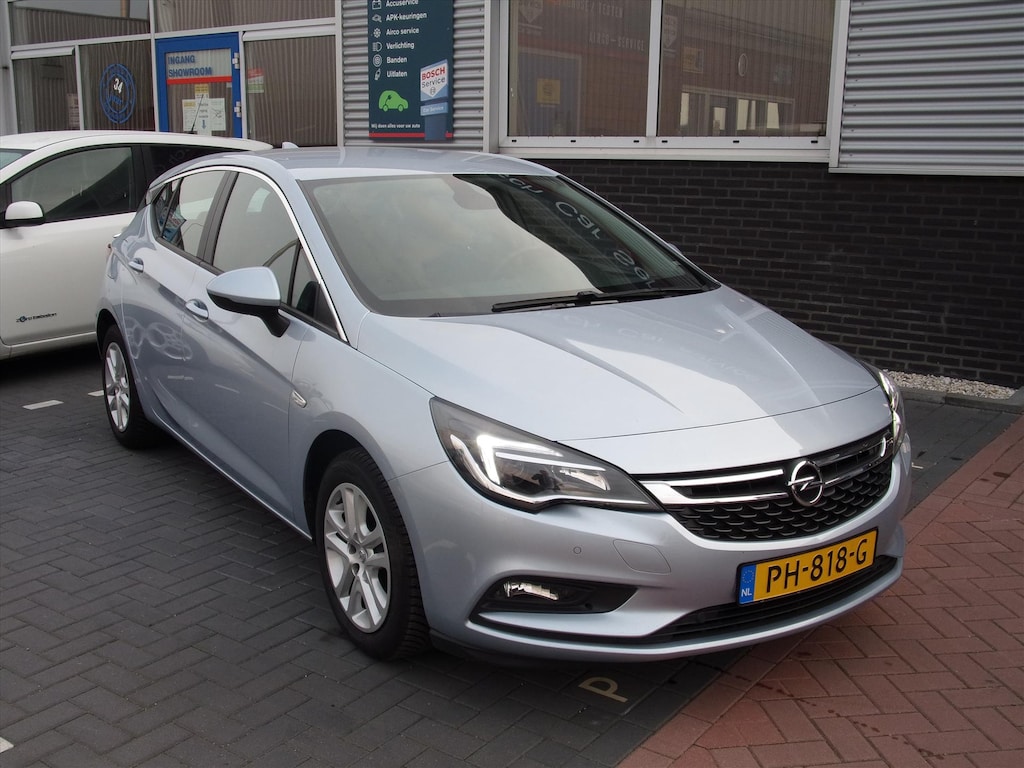 Opel Astra 1.0 Turbo 105pk Start/Stop Business+